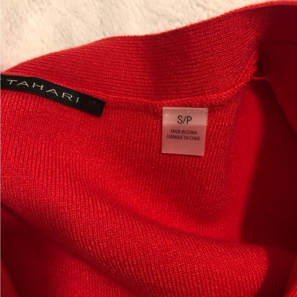 T Tahari Cardigan with Faux Pearl Buttons Hot Coral NWOT - Picture 4 of 5